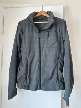 Nau Gray Lightweight Hooded Jacket Windbreaker Men's Small Zip Outdoor Hiking